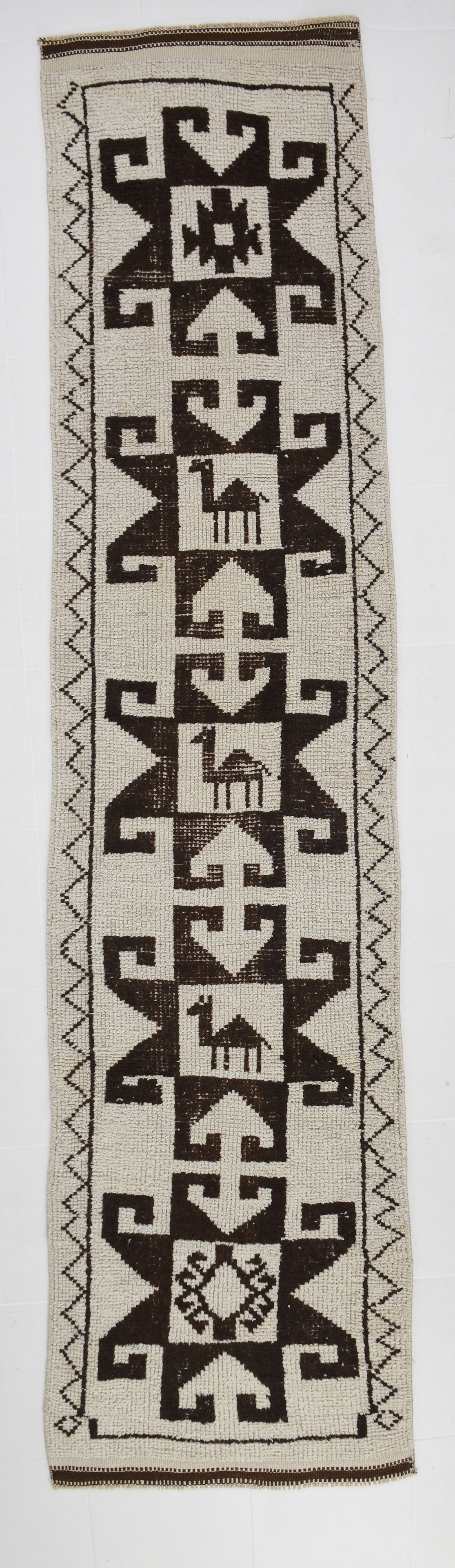 2'10'' x 12'0'' Vintage Wool Runner Rug - 18240: Title: 2'10'' x 12'0'' Vintage Wool Runner Rug - 18240 Description:2'10'' x 12'0'' Vintage Wool Runner Rug - 18240 Origin:Turkiye Date/Period:1960-90 Materials:Wool,Cotton Dimension:2'10''x12'0'' ft, 
