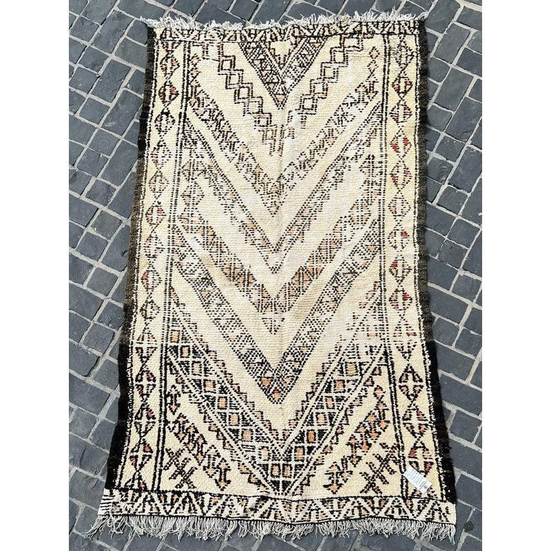 Antique Berber Moroccon rug - 2