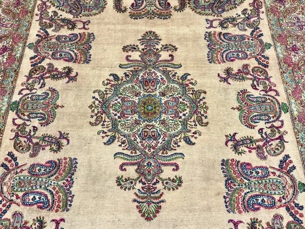 Persian Kerman Hand Knotted Semi-Antique Oriental Rug 9'9" x 12'3" - 5
