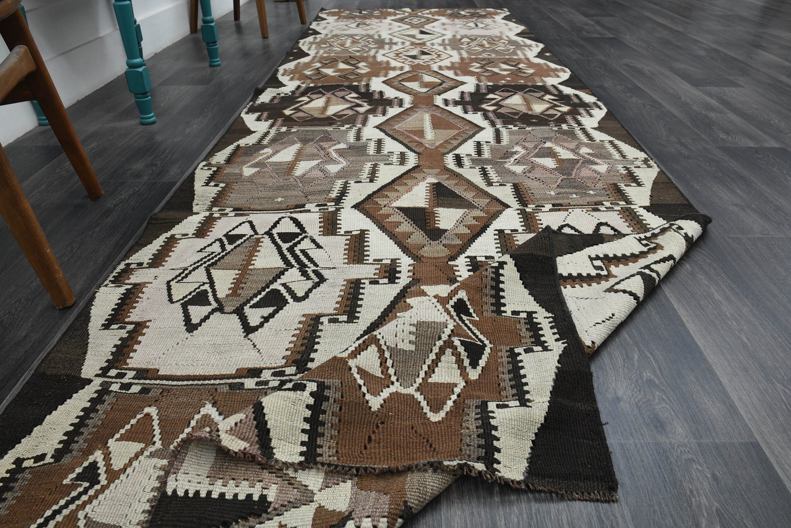3'9x12'4 ft, BEIGE BROWN RUG: Title: 3'9x12'4 ft, BEIGE BROWN RUG Description: This Turkish one-of-a-kind Vintage Flatweave Kilim Rug is hand-knotted and handwoven by the most skilled artisans who use pure wool, in vibrant, natura