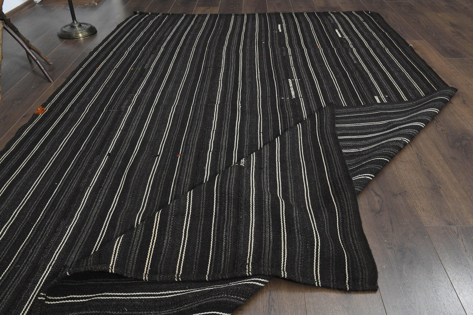 6'3x9.7 ft, BLACK KILIM RUG: Title: 6'3x9.7 ft, BLACK KILIM RUG Description: This Turkish one-of-a-kind Vintage Flatweave Kilim Rug is hand-knotted and handwoven by the most skilled artisans who use pure wool, in vibrant, natural