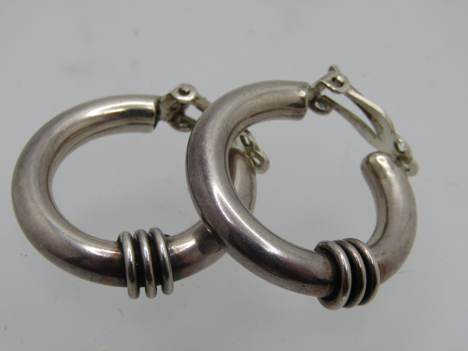 Vintage Sterling Hoop Earrings, Clip, Southwestern Vibe, 1-1/8" - 4
