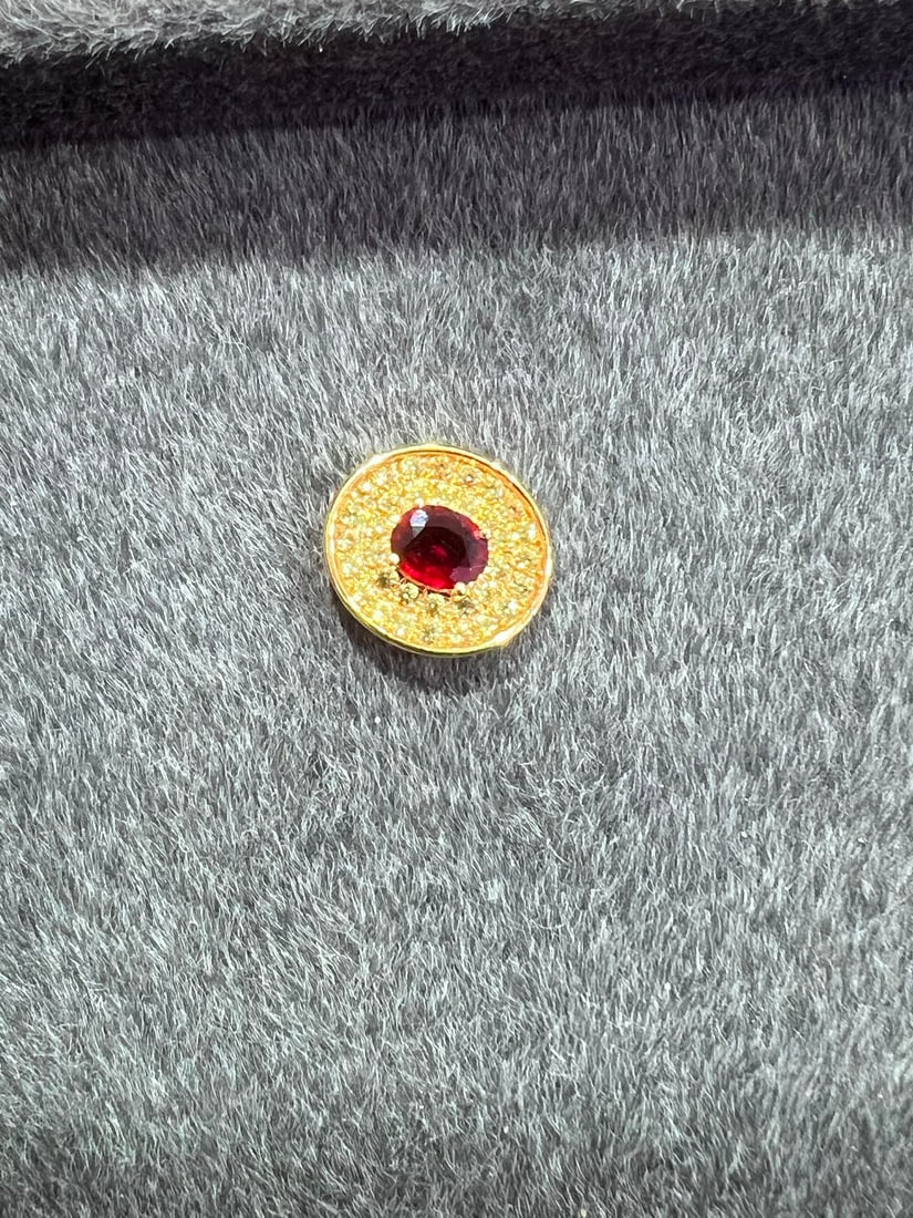 18K Gold Natural Ruby Pendant - 3