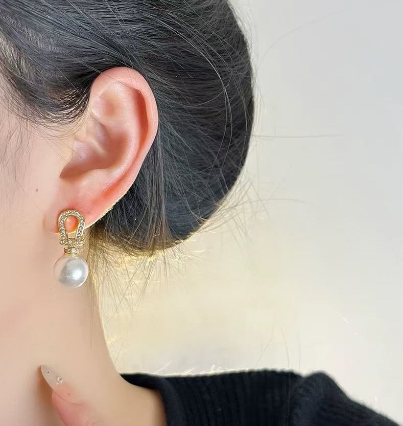 Natural Freshwater Pearl Earrings - 6