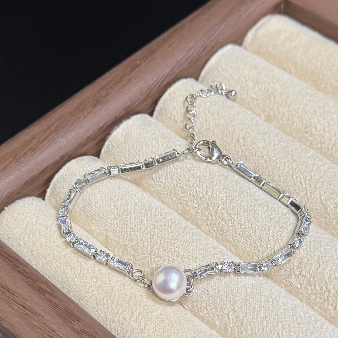 Natural Freshwater Pearl Bracelet - 2
