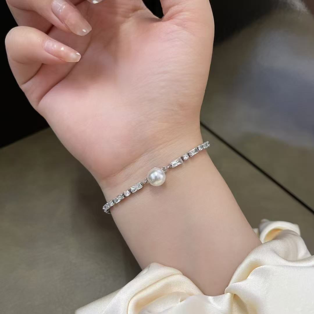 Natural Freshwater Pearl Bracelet - 6
