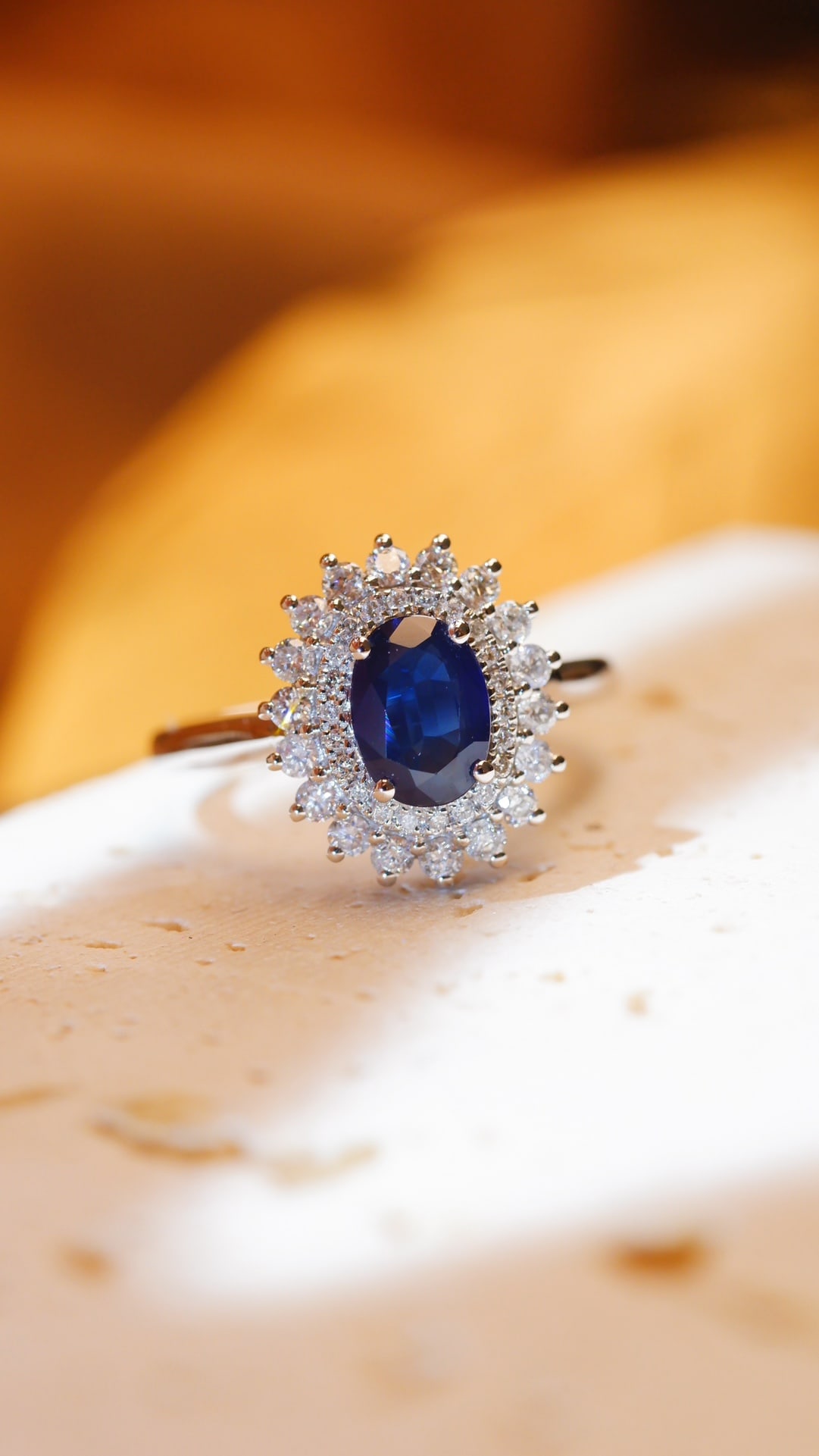18K Gold Natural Sapphire Ring - 4