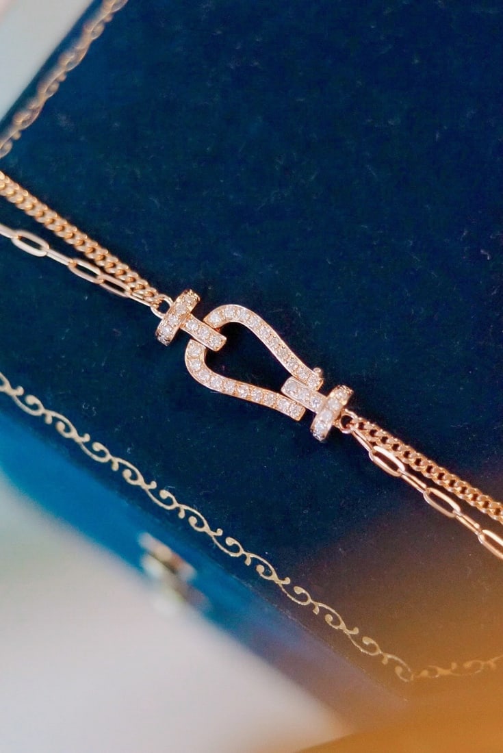 18K Gold Diamond Bracelet - 8