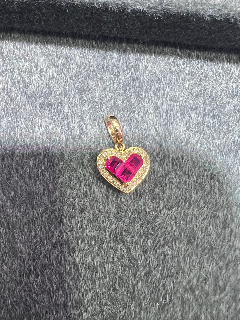 18K Gold Natural Ruby Pendant - 2