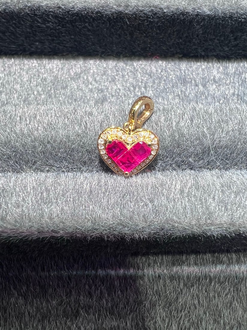 18K Gold Natural Ruby Pendant - 7