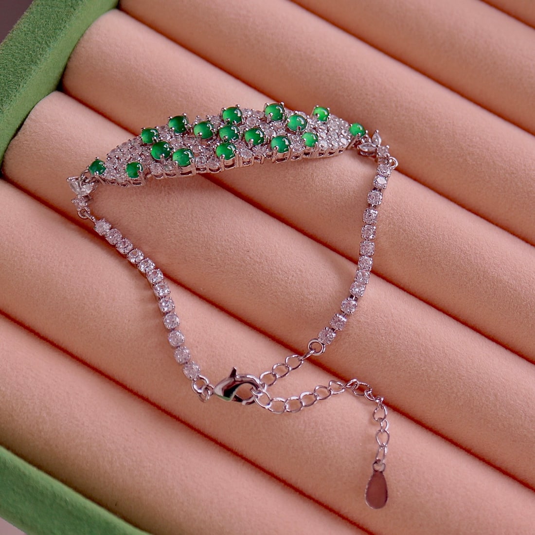 Natural jadeite bracelet - 7
