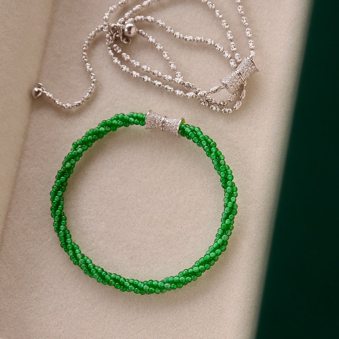 Natural Jade Bead Necklace - 5