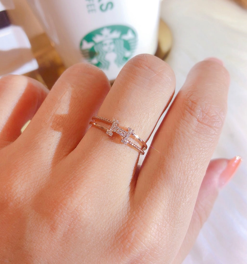 18K Gold Diamond Ring - 2