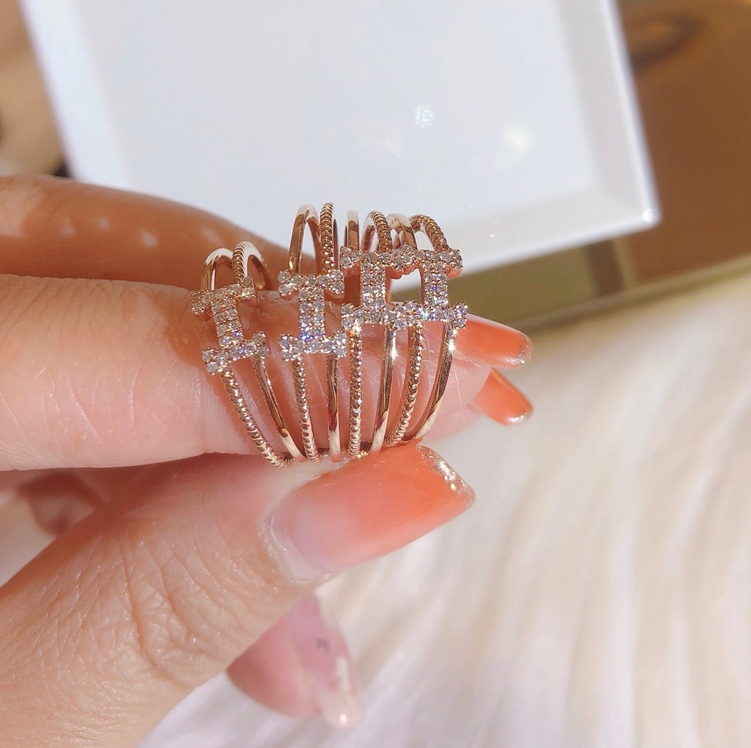18K Gold Diamond Ring - 5