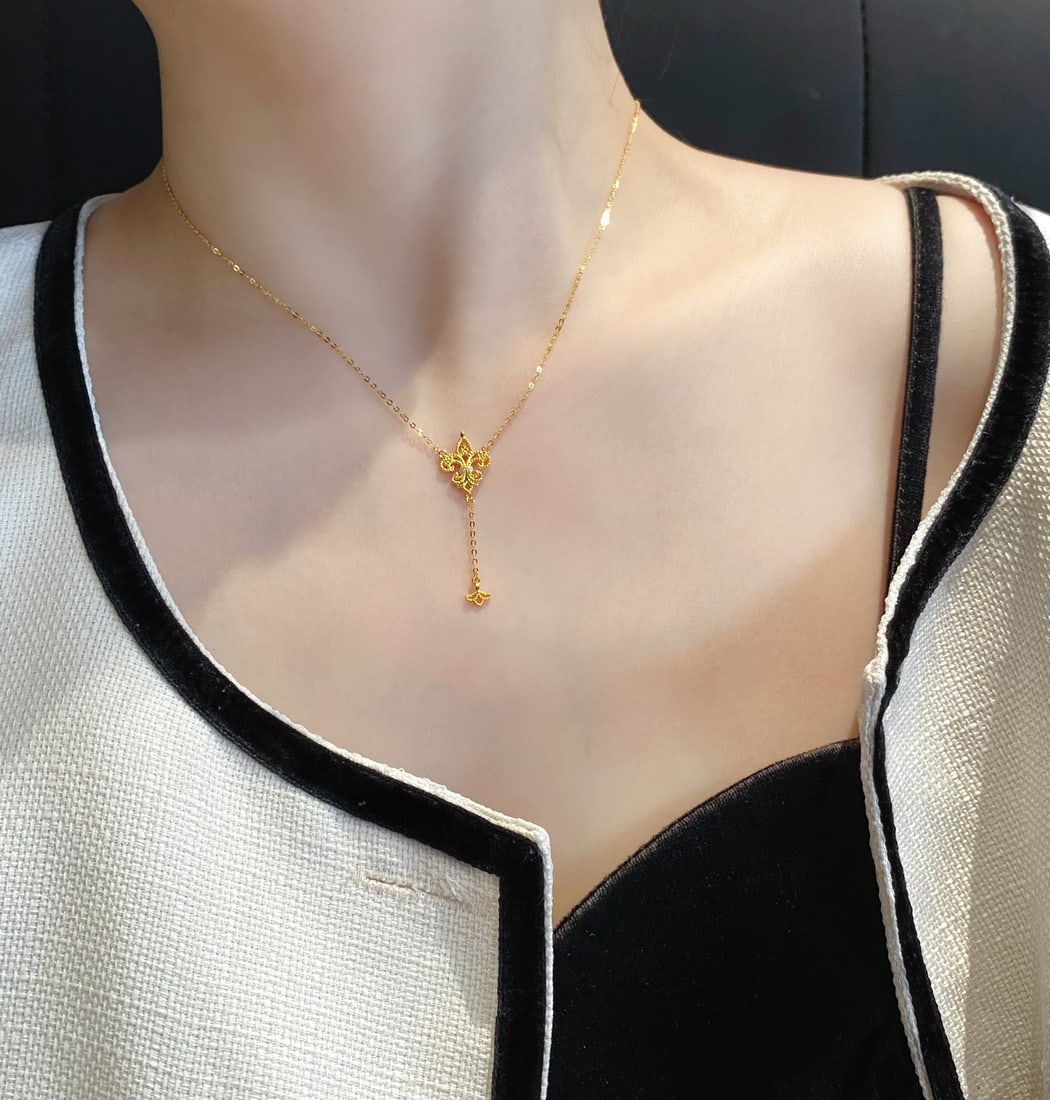 18K Gold Diamond Necklace - 6