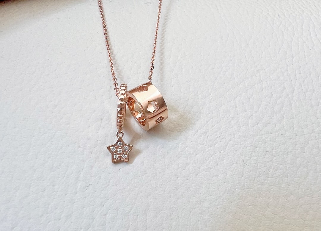 18K Gold Diamond Necklace - 5