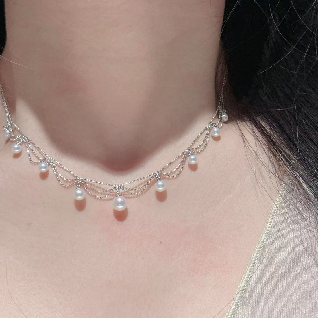 Thick Silver K Gold Texture Freshwater Pearl Necklace - 5
