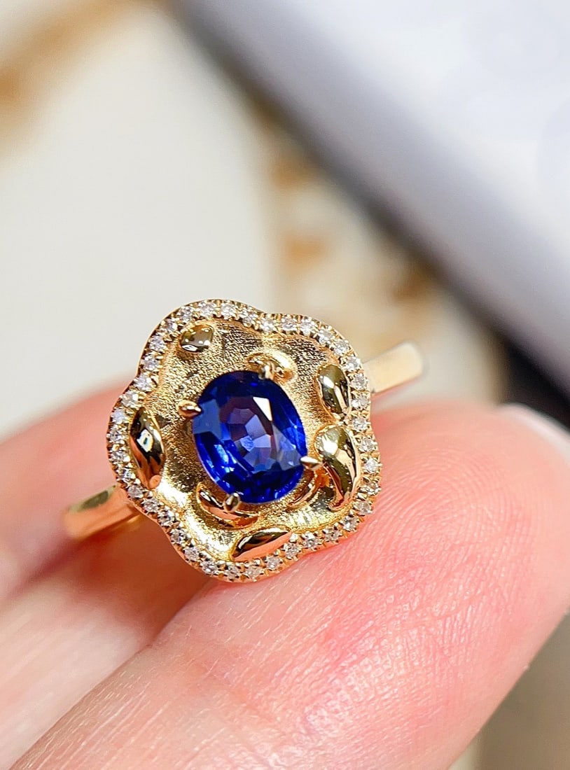 18K Gold Sapphire Ring - 2