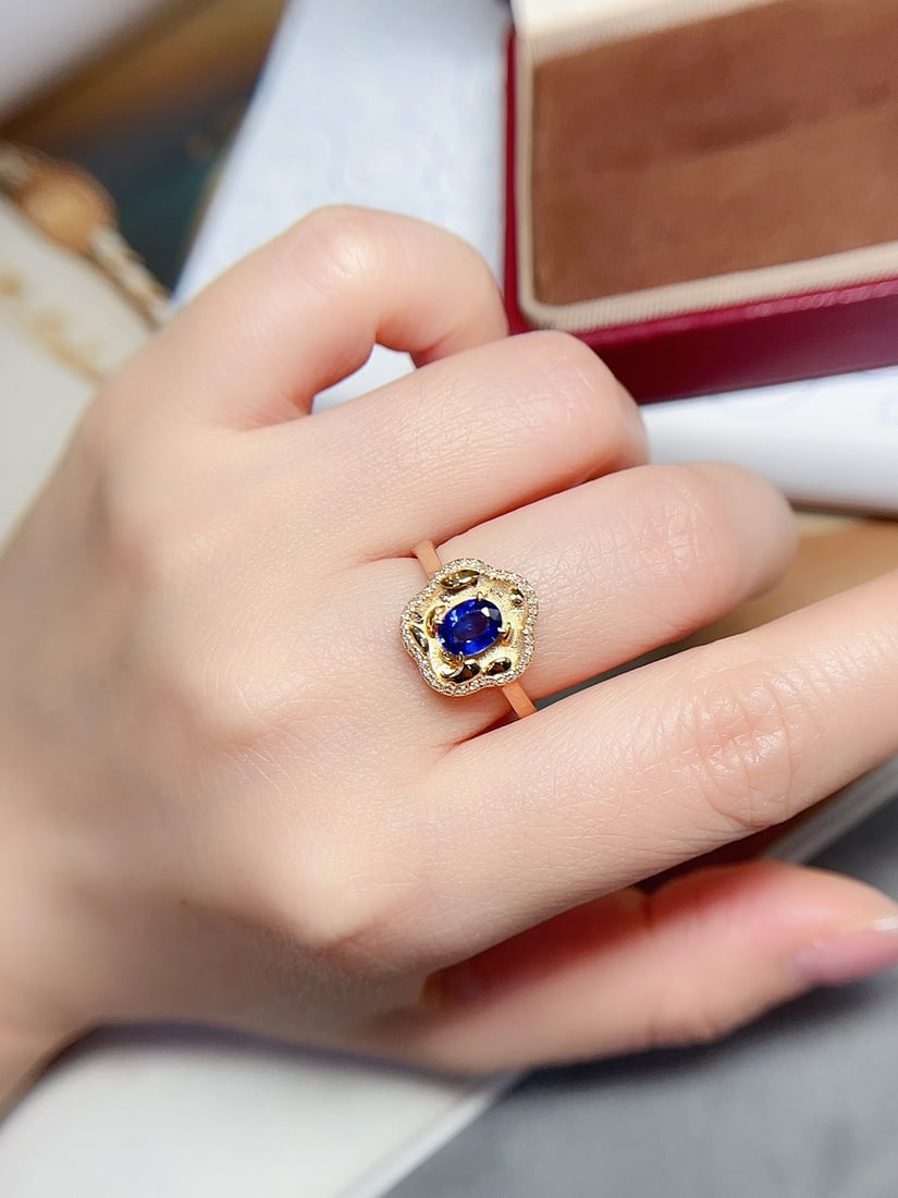 18K Gold Sapphire Ring - 5
