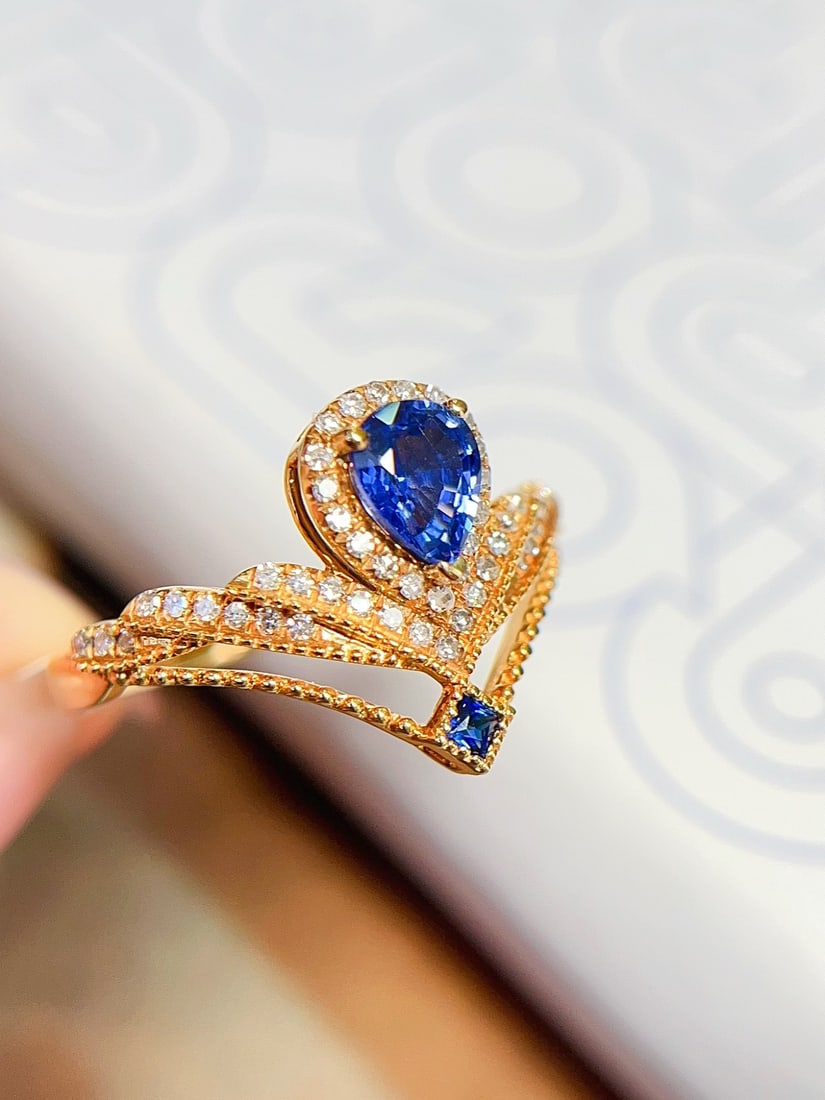 18K Gold Sapphire Ring - 2