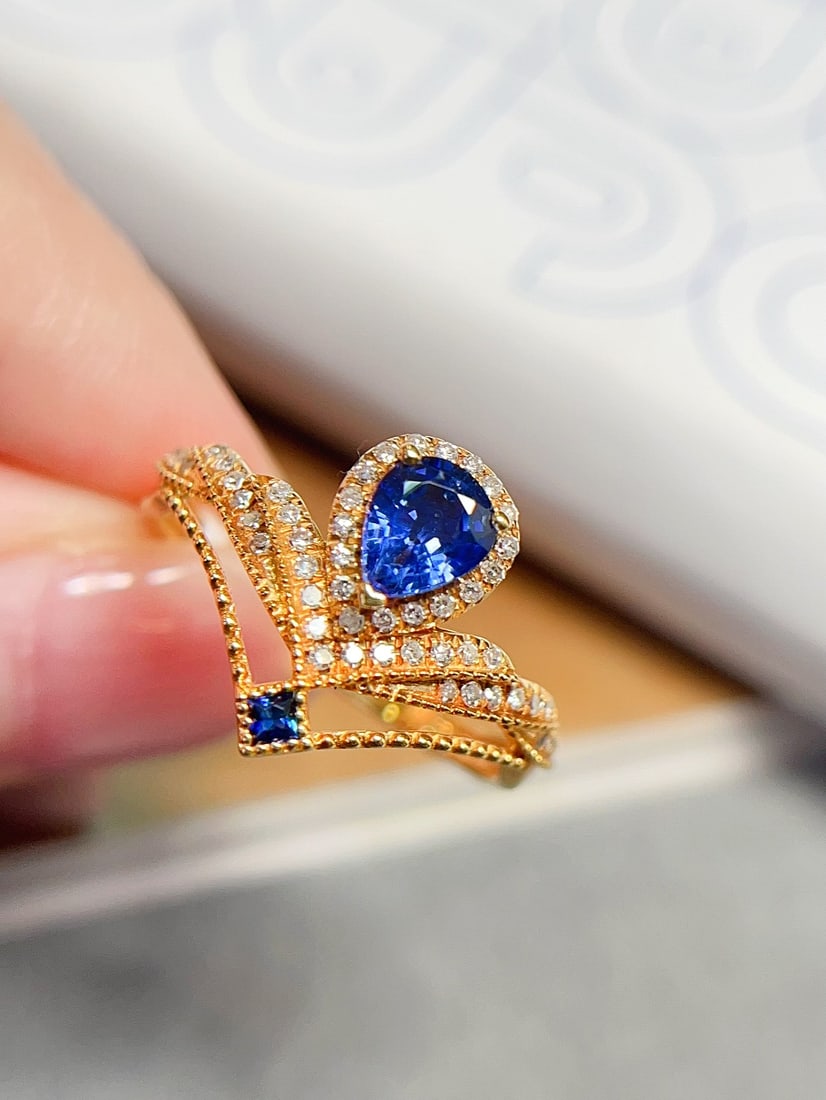 18K Gold Sapphire Ring - 5