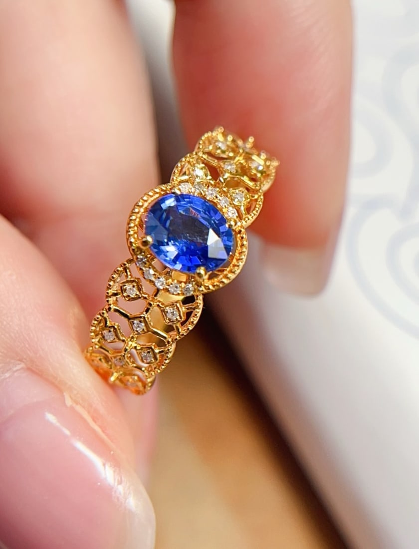 18K Gold Sapphire Ring - 4