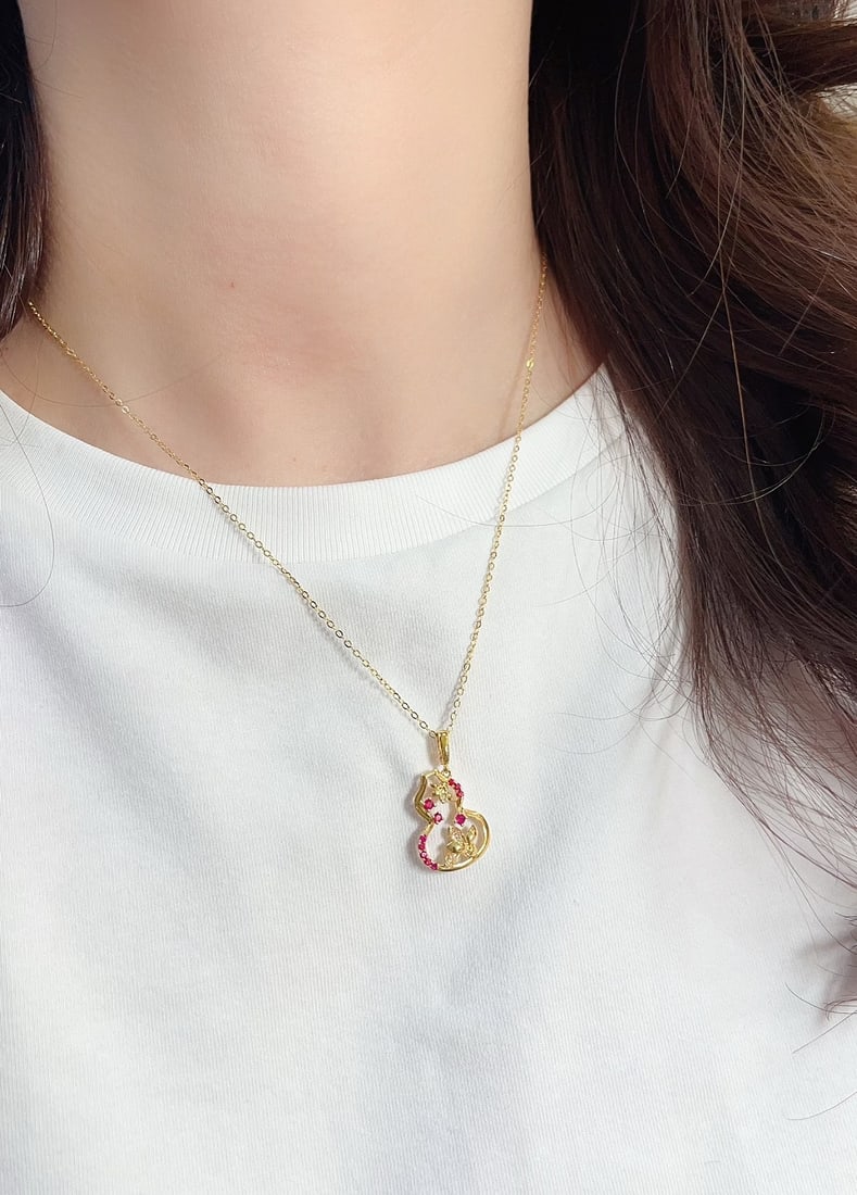 18K Gold Ruby Pendant - 5