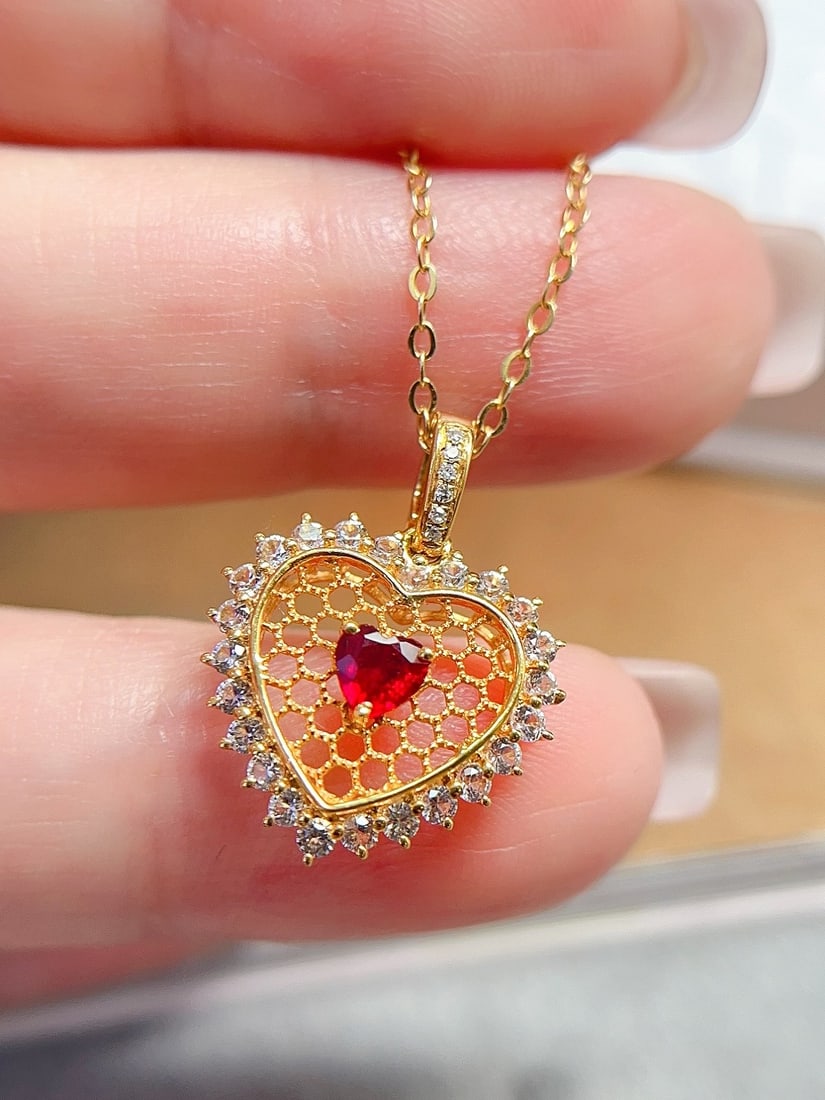 18K Gold Ruby Pendant - 4