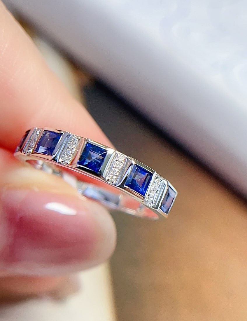 18K Gold Sapphire Ring - 3