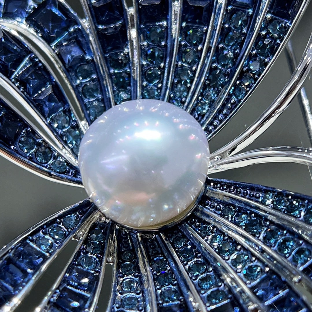 Freshwater Pearl Brooch - 4