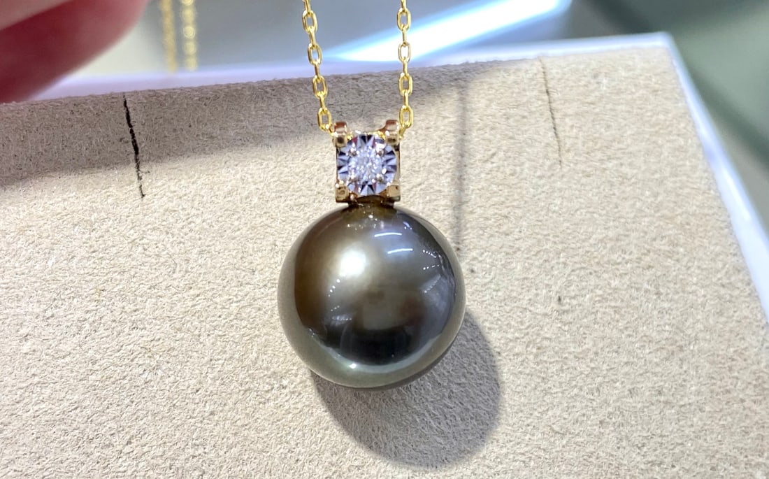 18K Gold Natural Tahitian Black Pearl Set - 3
