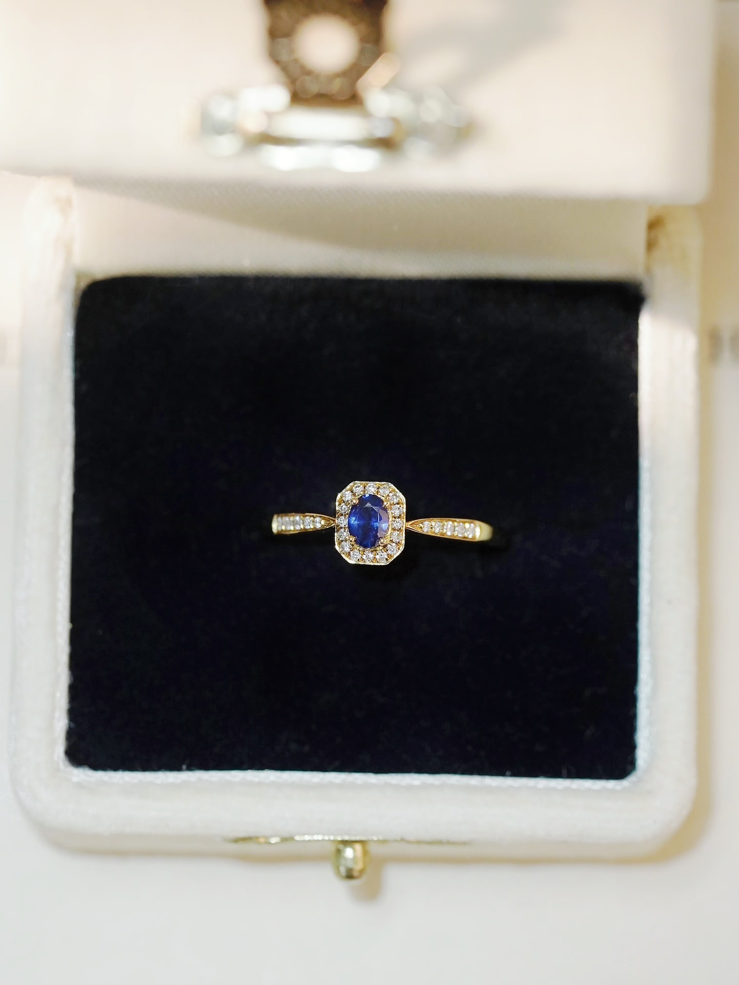 18K Gold Natural Sapphire Set - 2