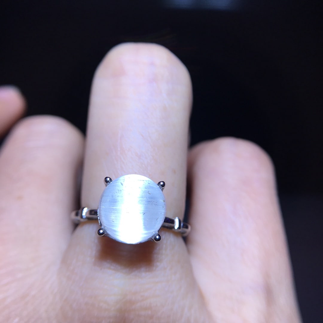 925 Silver Natural Topaz Ring - 9