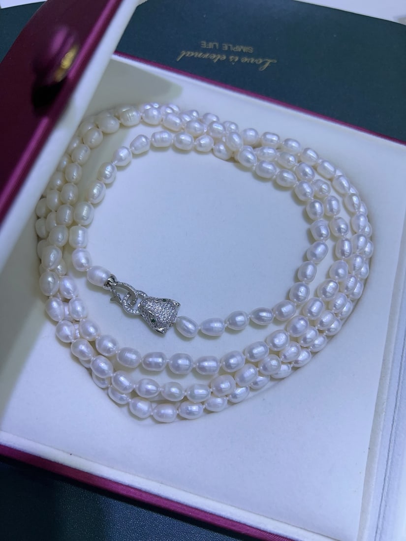 Natural Freshwater Pearl Necklace - 4
