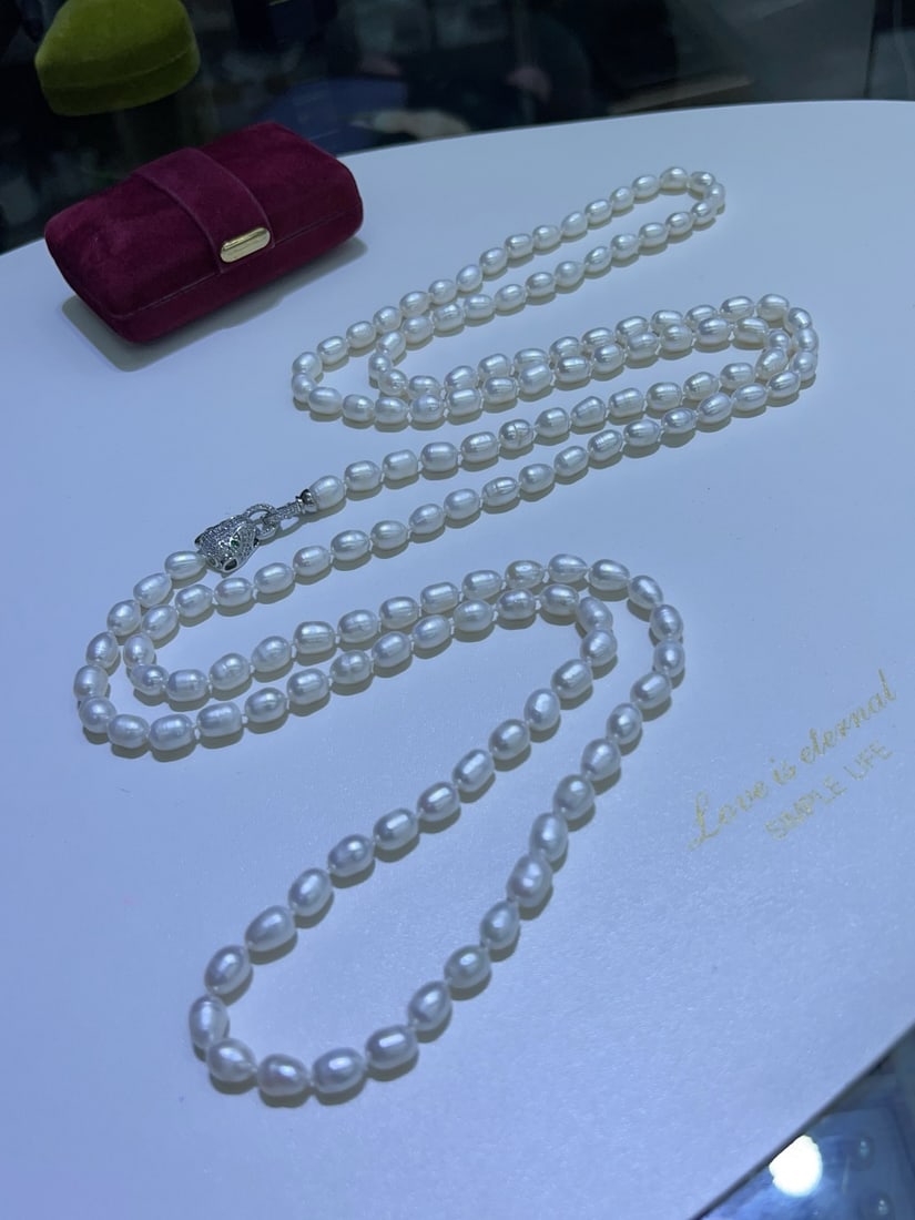 Natural Freshwater Pearl Necklace - 5