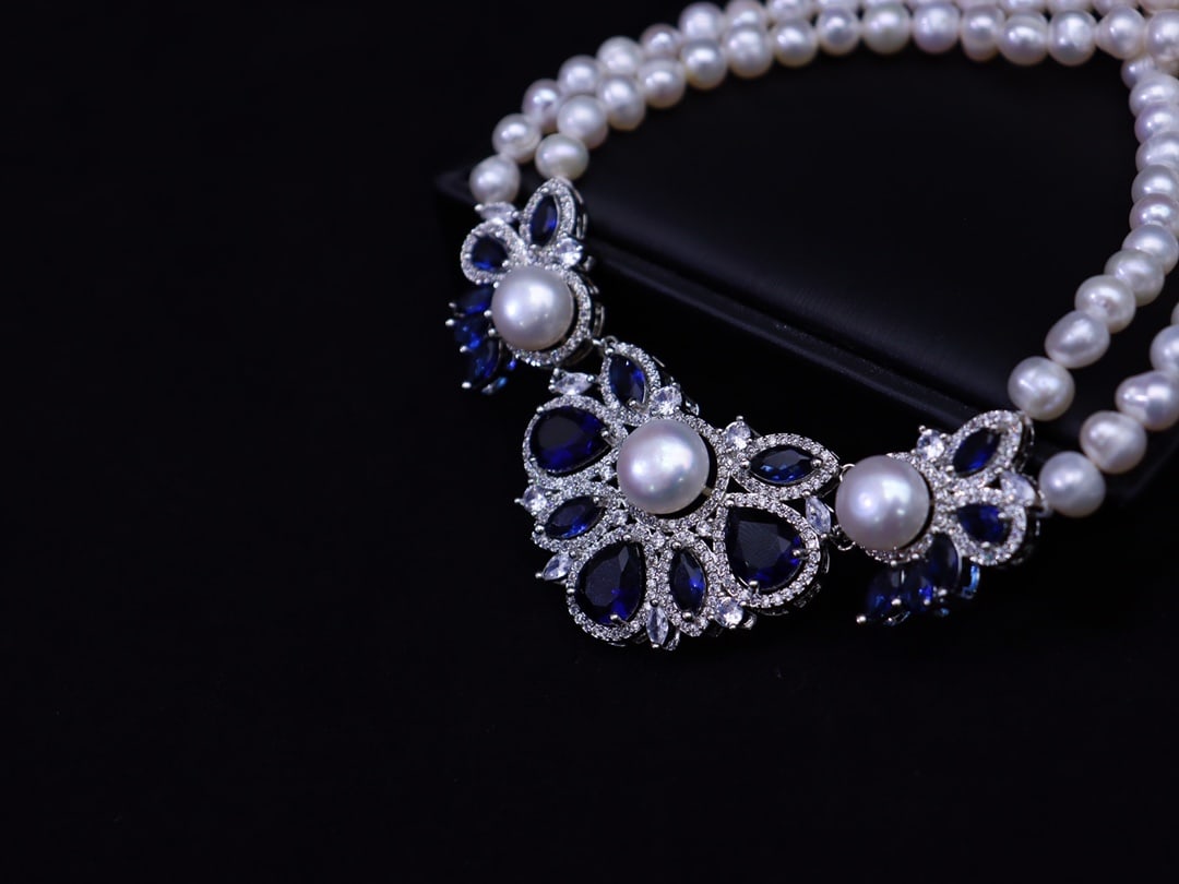Natural White Pearl Necklace - 4