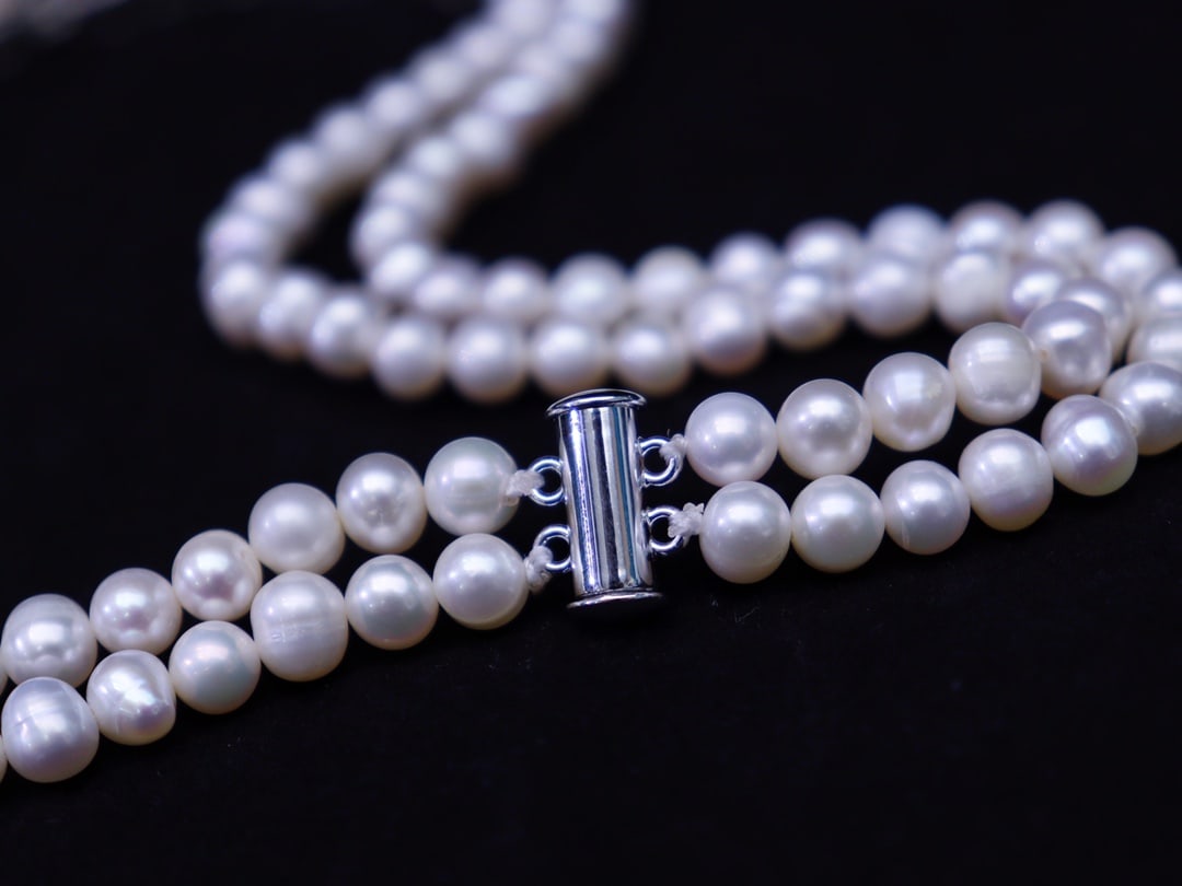 Natural White Pearl Necklace - 8