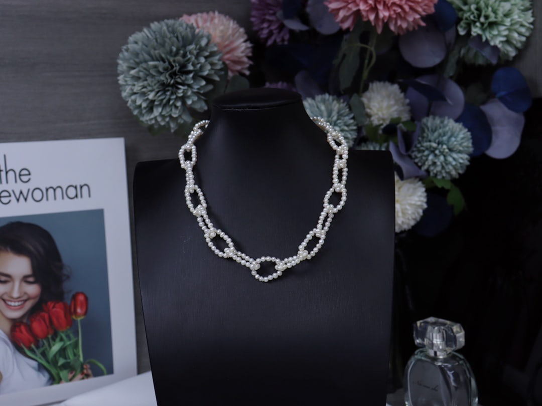 Natural Freshwater Pearl Necklace - 7