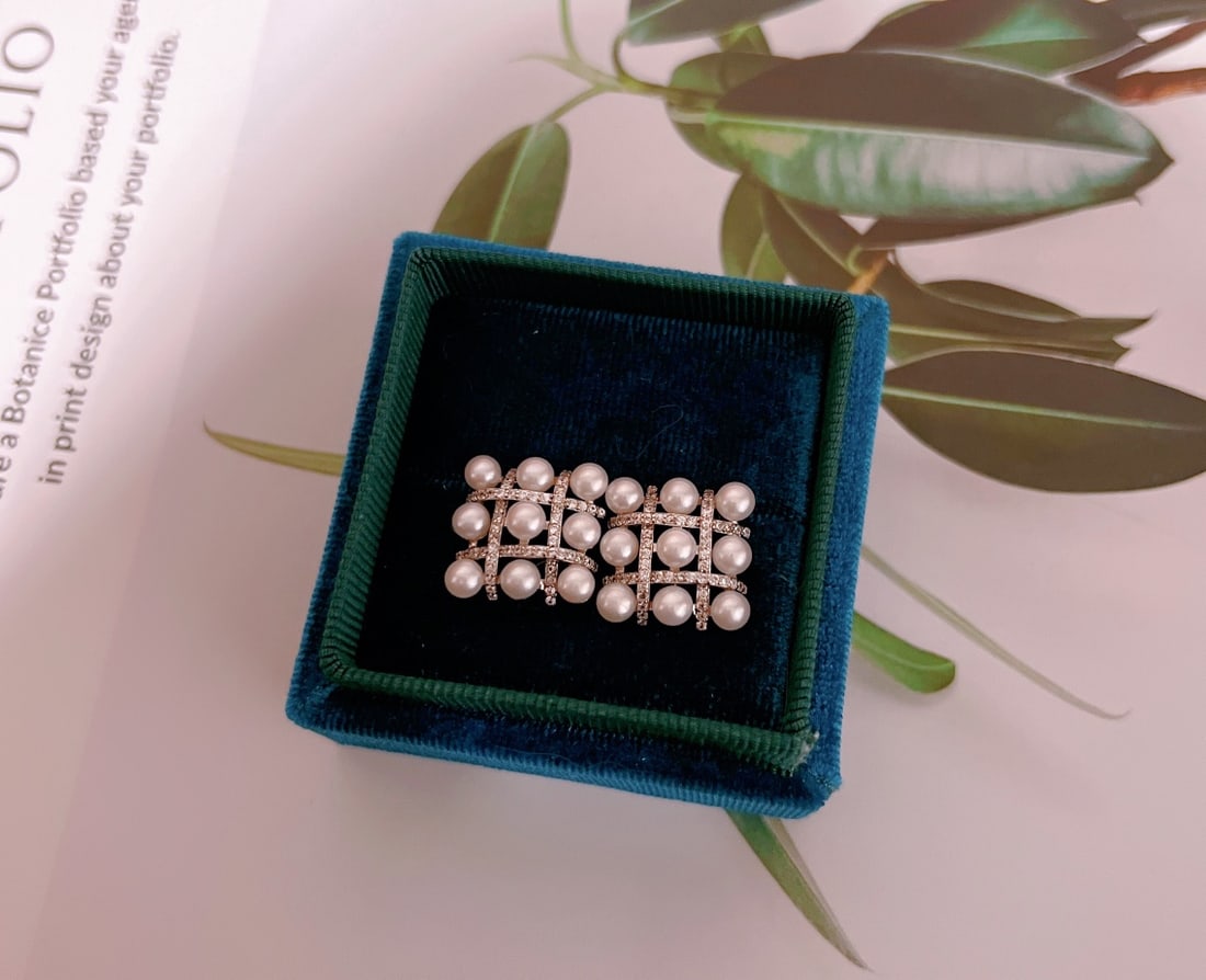Natural Freshwater Pearl Earrings - 3