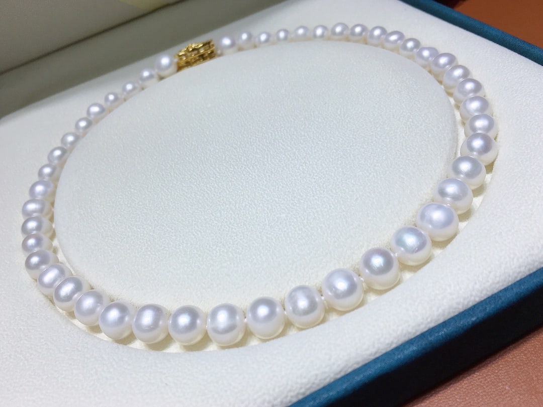 Natural Pearl Necklace - 7