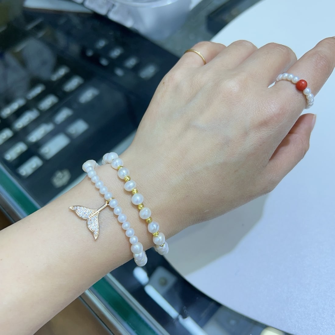 Natural Freshwater Pearl Bracelet - 3
