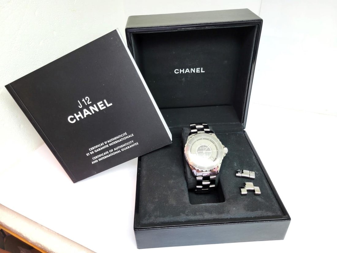Unisex CHANEL J12 H2979 Automatic Gray CERAMIC Case Bracelet & Dial 38mm Watch - 12