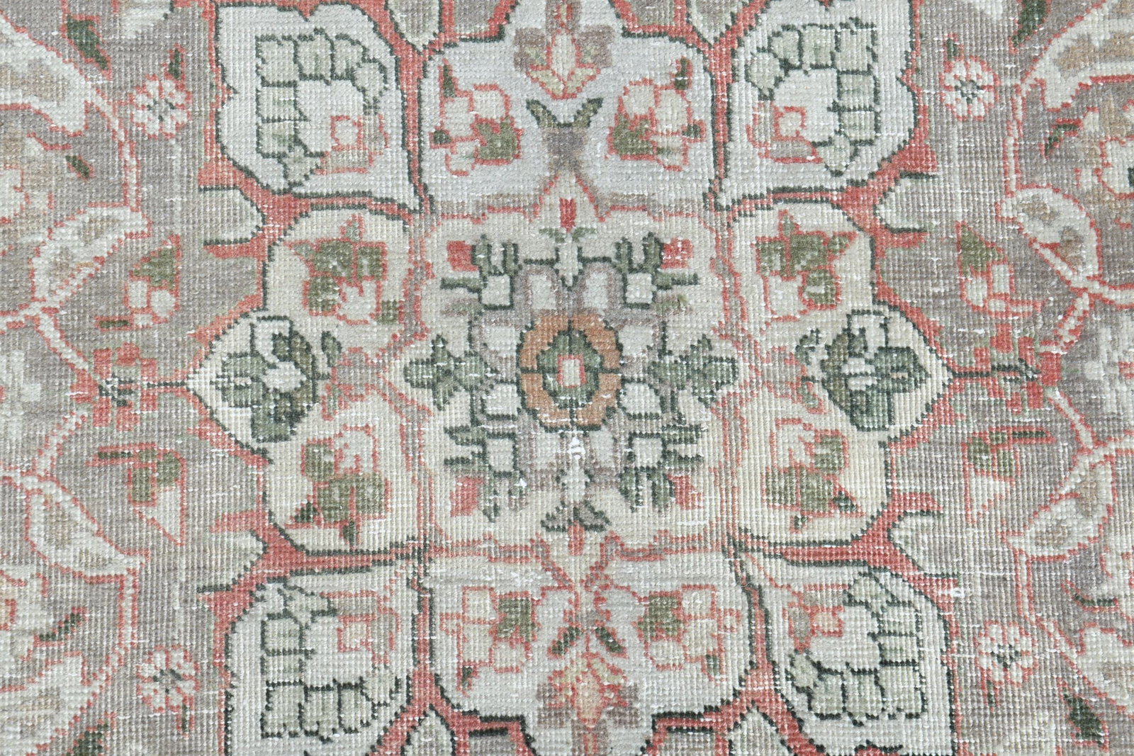 8'2x11'5 ft, COLORFUL DECOR: Title: 8'2x11'5 ft, COLORFUL DECOR Description: This Turkish one-of-a-kind Anatolian Vintage Rug is hand-knotted and handwoven by the most skilled artisans who use pure wool, in muted, natural tones, 