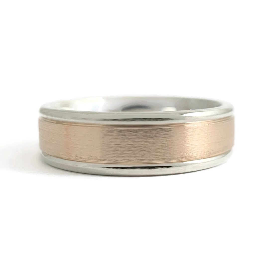 Men's Two-Tone Wedding Band Ring 14K Pink Rose White Gold, Size 9.25, 8.55 Grams: Men's Two-Tone Wedding Band Ring 14K Pink Rose White Gold, Size 9.25, 8.55 Grams This is a classic and unique wedding band. Please let us know if you have any questions. Metal: 14K rose and white