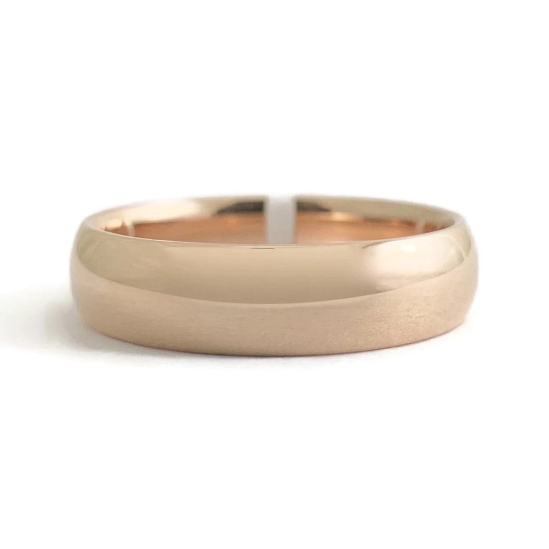 Men's Plain Wedding Band Ring 14K Pink Rose Gold Size 8, 5 mm, 4.83 Grams: Men's Plain Wedding Band Ring 14K Pink Rose Gold Size 8, 5 mm, 4.83 Grams This is a classic wedding band. Please let us know if you have any questions. Metal: 14K pink rose gold Weight: 4.83 grams Sta