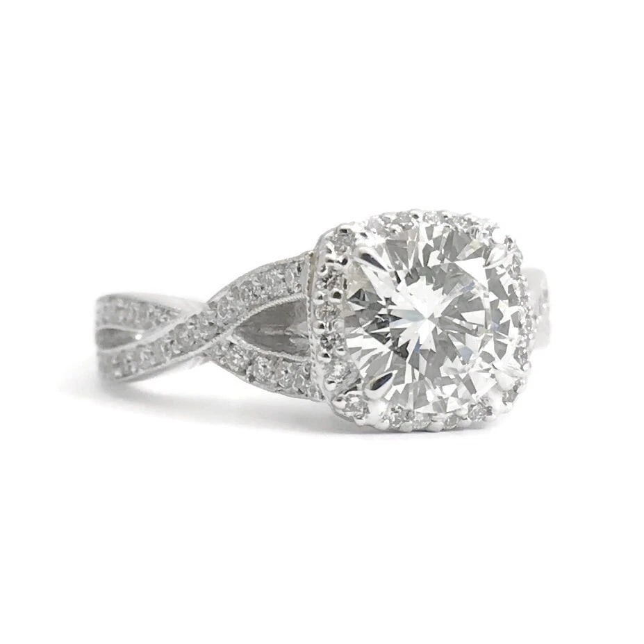 Tacori GIA Round Cushion Halo Diamond Engagement Ring 18K White Gold 1.98 CTW: Tacori GIA Round Cushion Halo Diamond Engagement Ring 18K White Gold, 1.98 CTW This is a gorgeous diamond engagement ring that is sure to make her smile! Please let us know if you have any questions. 