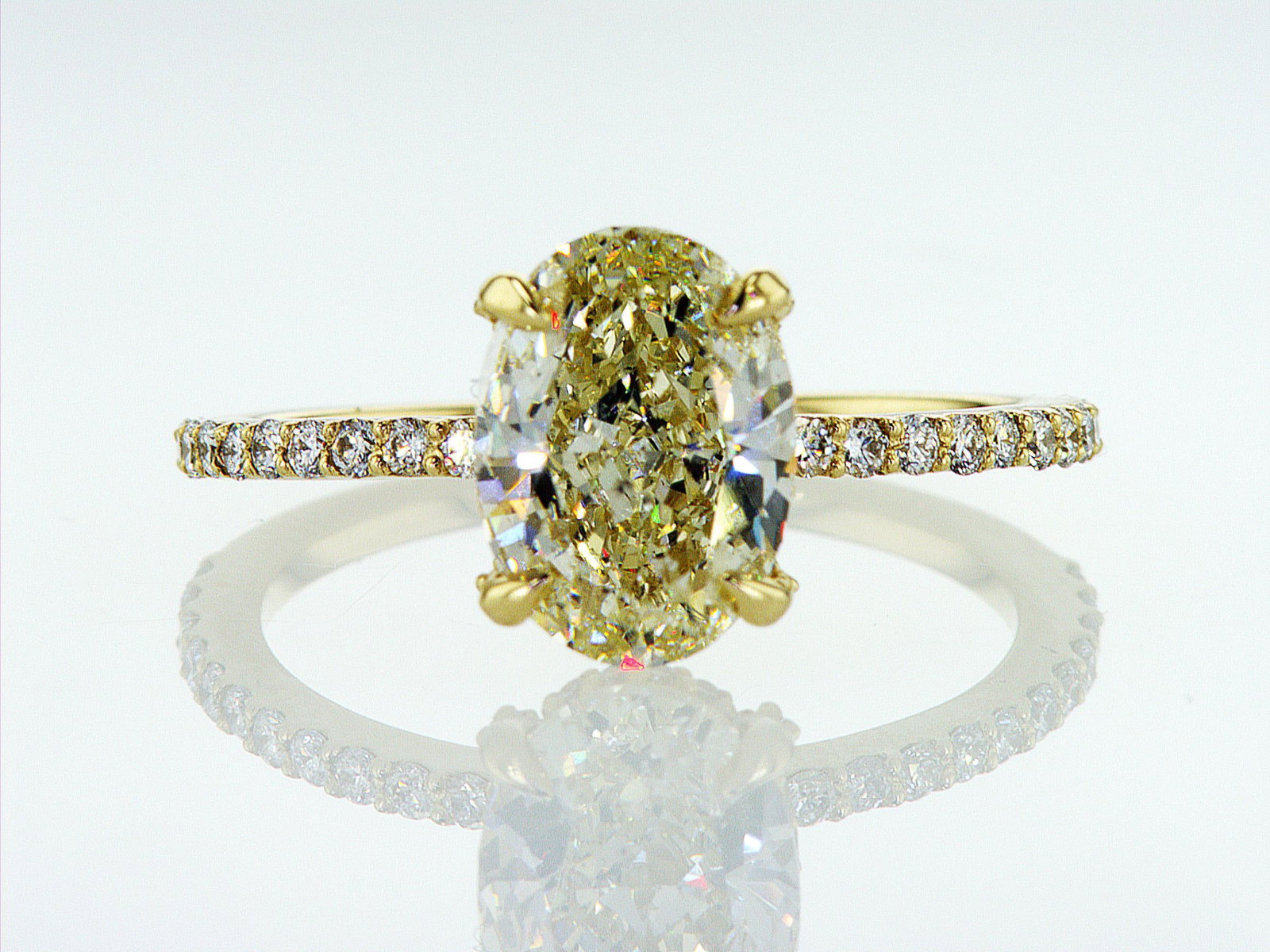 2.39cttw Natural Diamond & Natural Diamond Ring 14K Yellow Gold 2.01 gr - 2