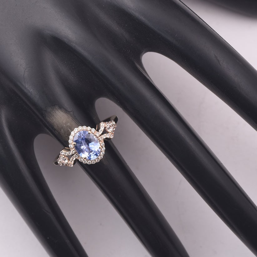 1.31 Ct Oval Sapphire 9K Gold Ring - 2