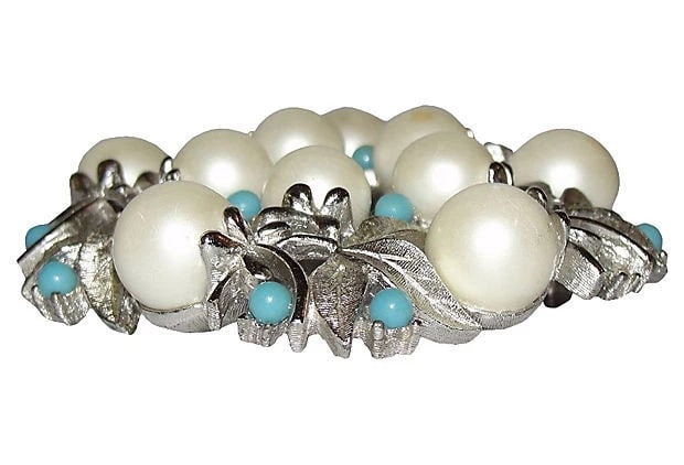 Sarah Coventry Costume Silver Tone Simulated Pearl Wreath Pin - 3