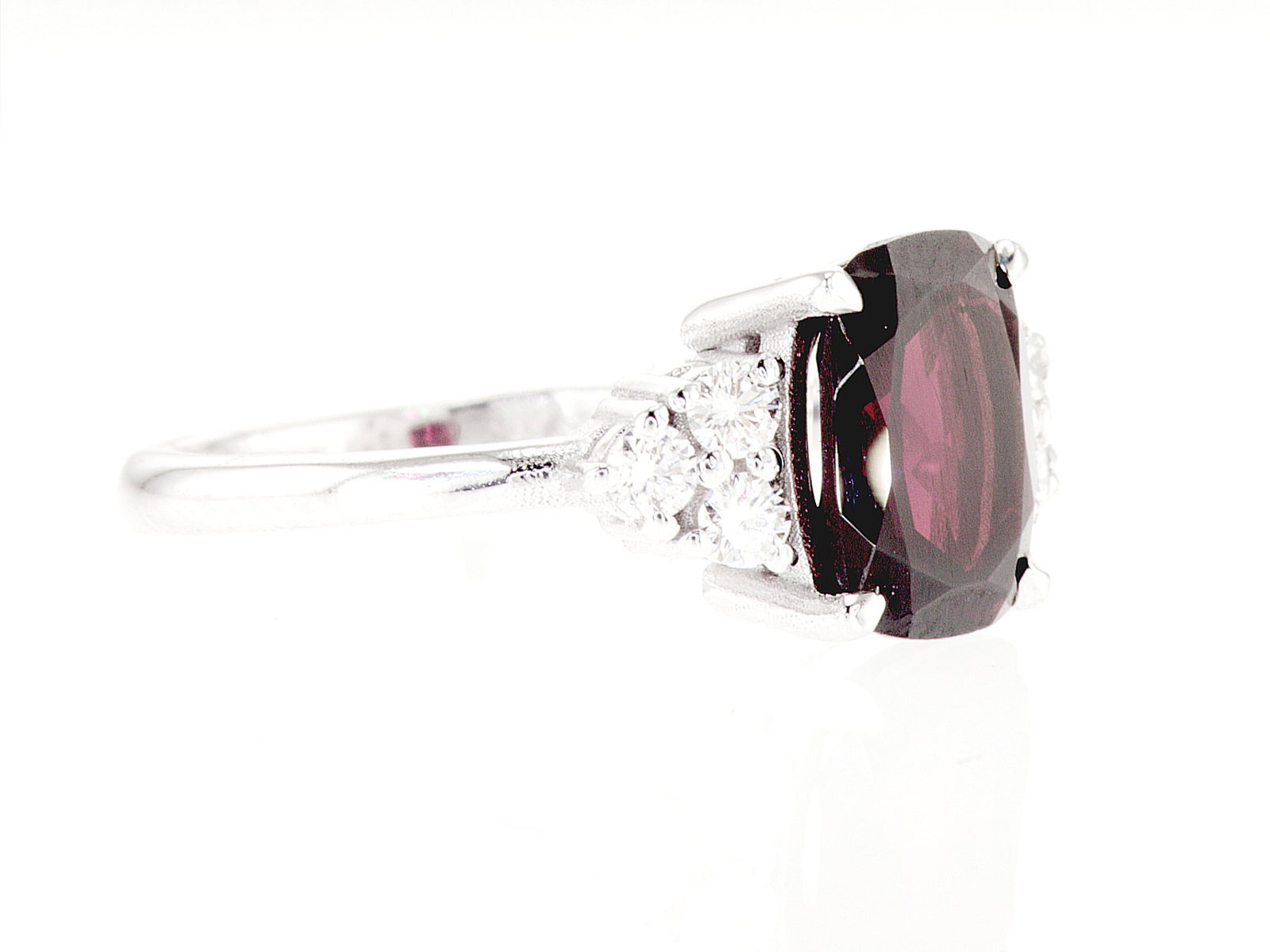 3.12cttw Natural Garnet & Natural Diamond Ring 14K White Gold 4.31 gr - 2
